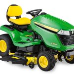 JOHN DEERE Rasentraktor X380