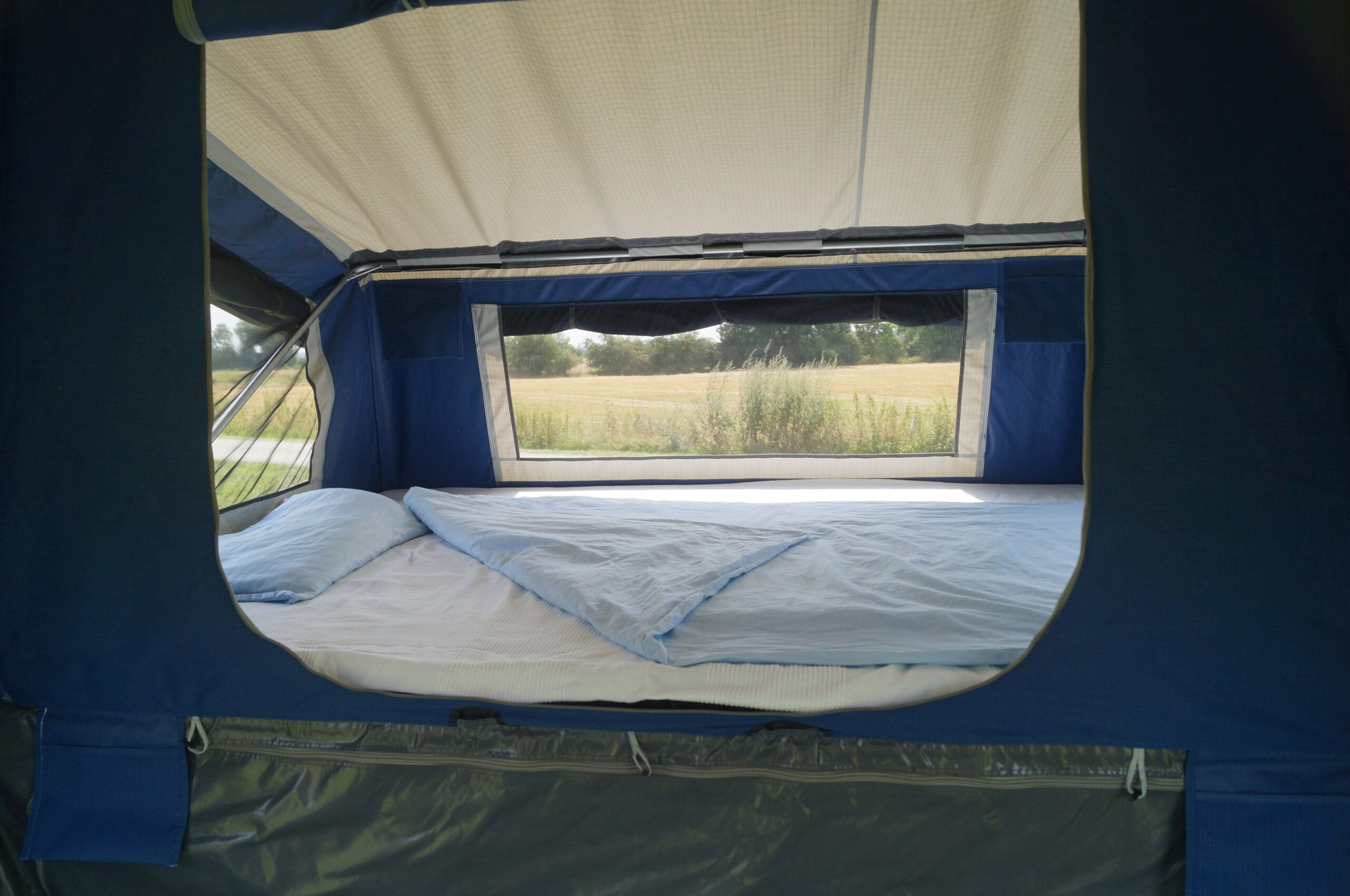 Zeltanhänger OUTDOOR L, inkl Vorzelt und Bordwanderhöhung – Bild 9