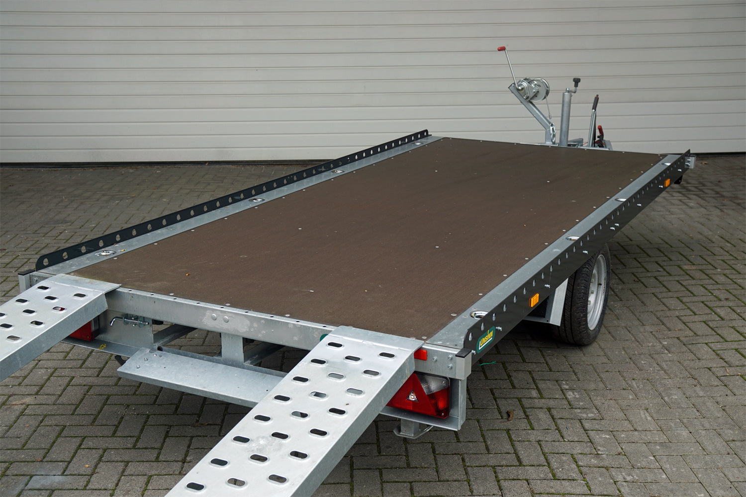 Unsinn UF 3617-18-13 Auffahrschienen und Winde – Bild 8