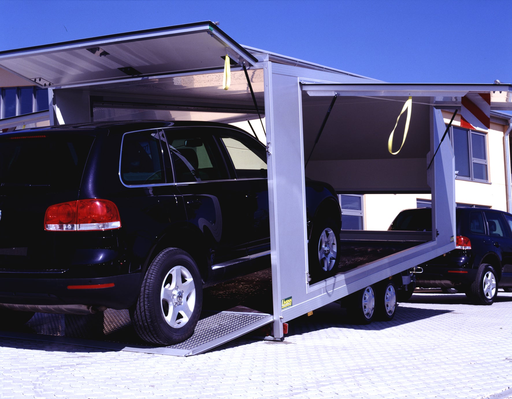 Unsinn UKF 5423-35-13 Fahrzeugtransporter kippbar Sandwichkoffer – Bild 6